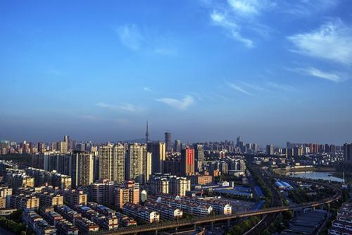 财政部:2019年前四月土地出让收入同比下降7.6%
